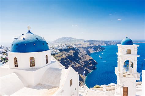 Nikmati Keindahan Santorini, Destinasi Wisata Impian di Yunani